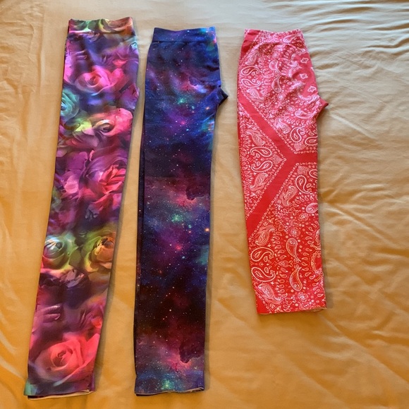 No boundaries Leggings bundle - Picture 2 of 7